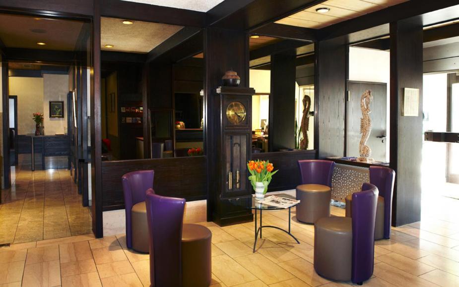 Stern Hotel Soller Ismaning Eksteriør billede
