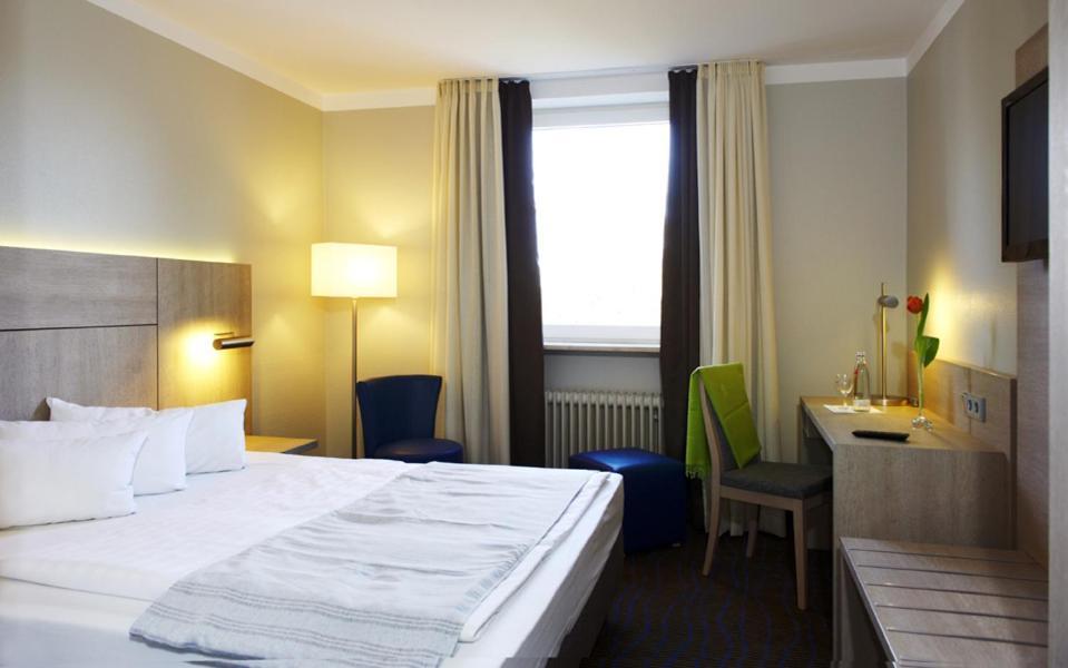 Stern Hotel Soller Ismaning Værelse billede