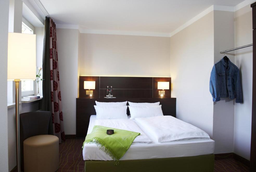 Stern Hotel Soller Ismaning Værelse billede